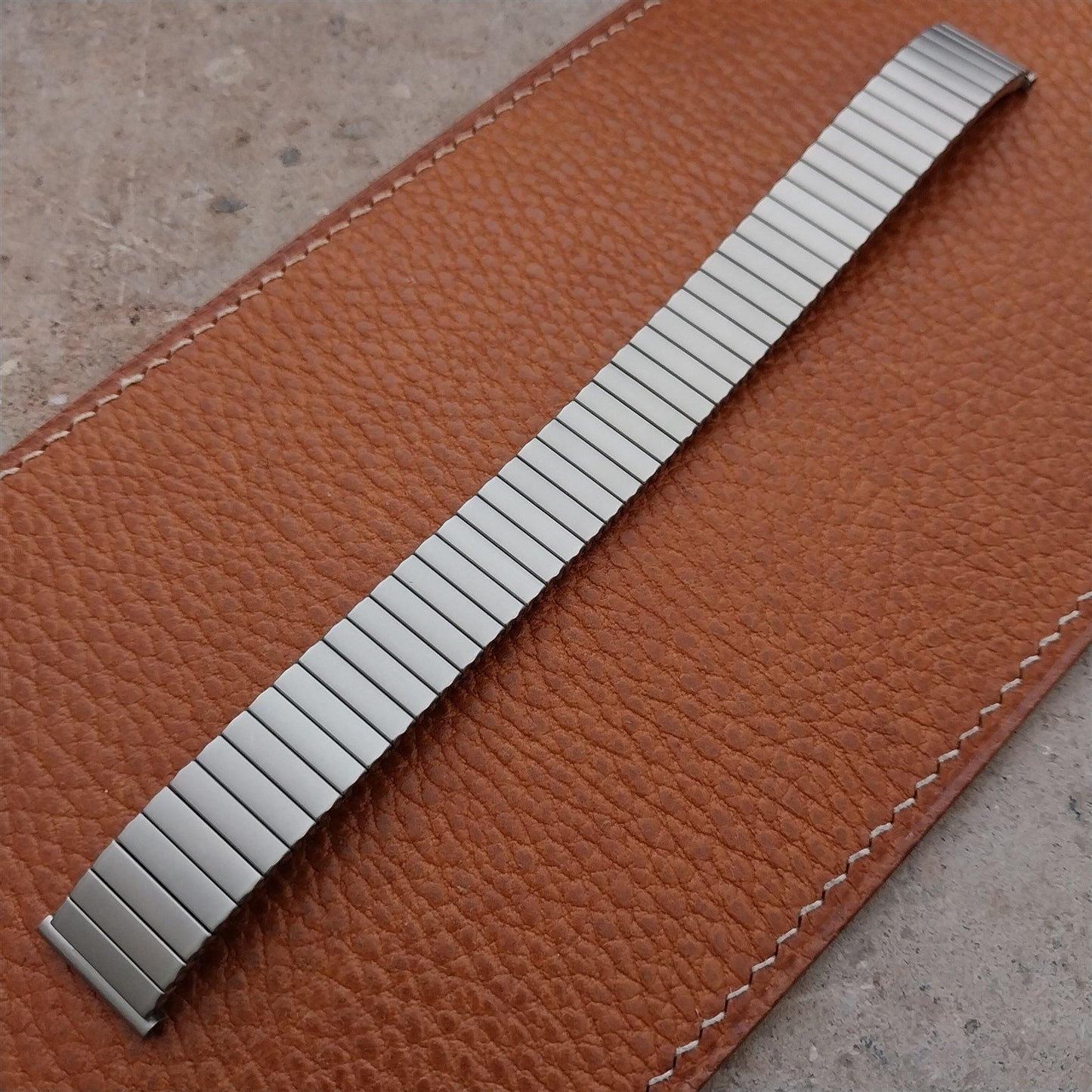 Eulit 16mm 15mm 14mm Titanium Eulit-Flex Stretch Expansion Watch Band