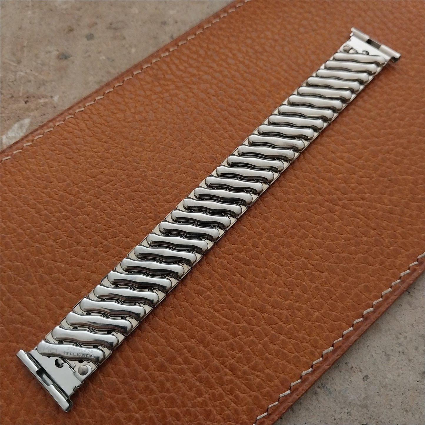 Mel Foster Stainless Steel Expansion Short 1950s Vintage Watch Band
