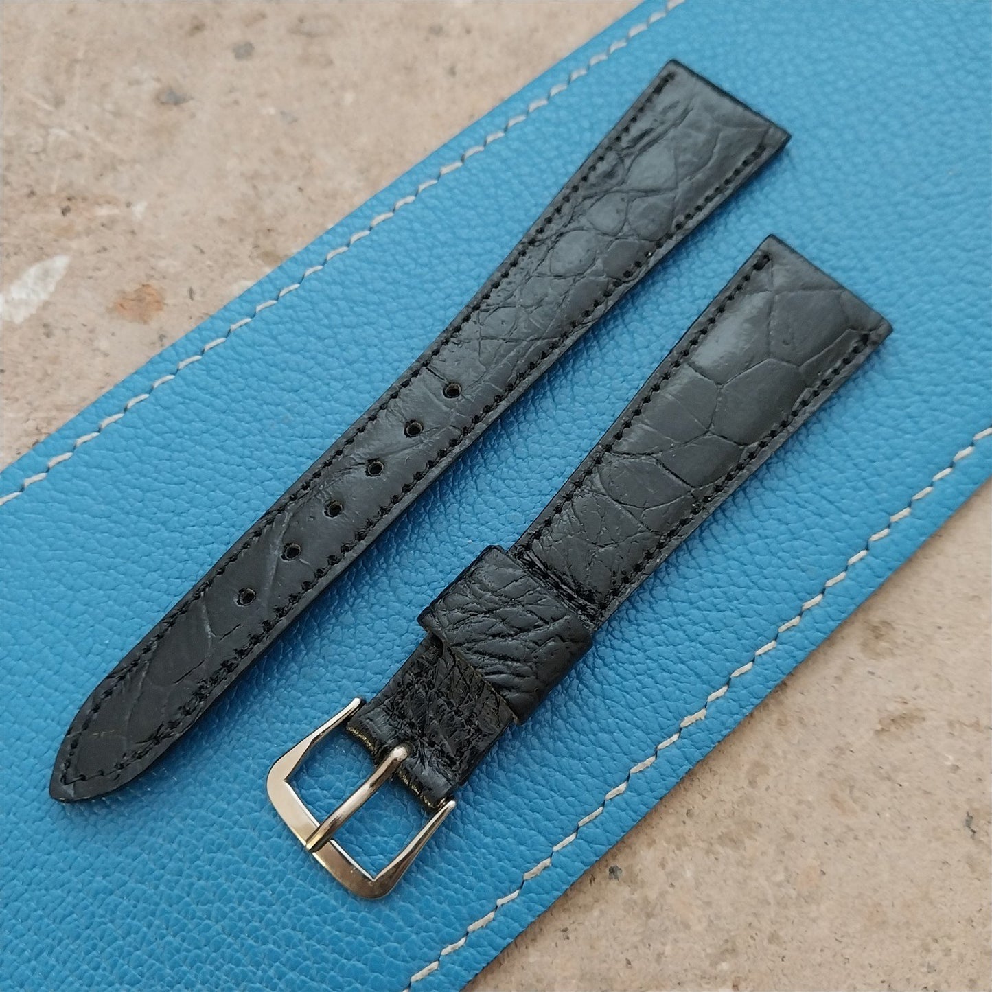 18.6mm Mormac Black Croc-Grain Leather nos Classic 1960s Vintage Watch Strap
