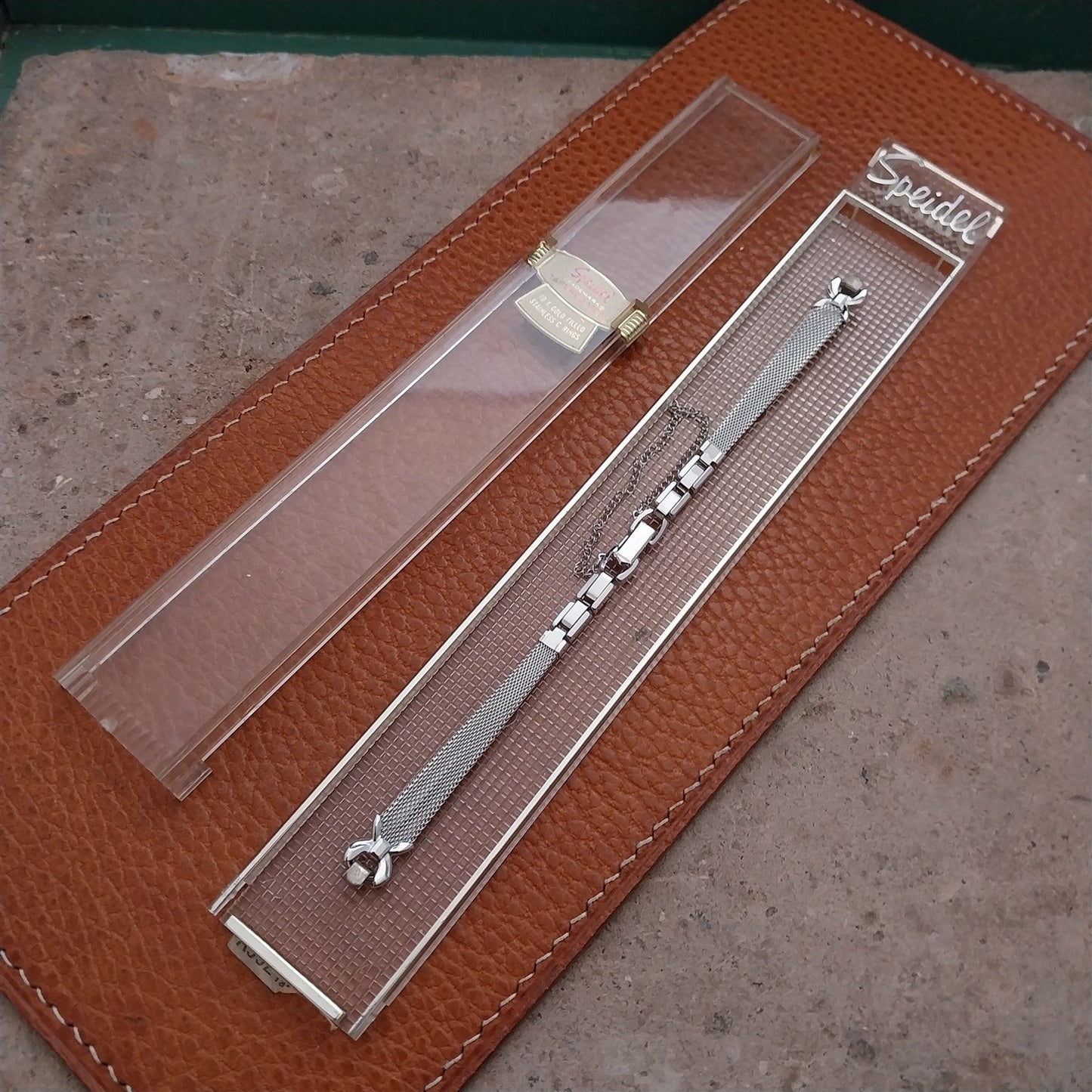 Ladies Speidel White Gold-Filled Mesh Unused 1968 Vintage Cocktail Watch Band