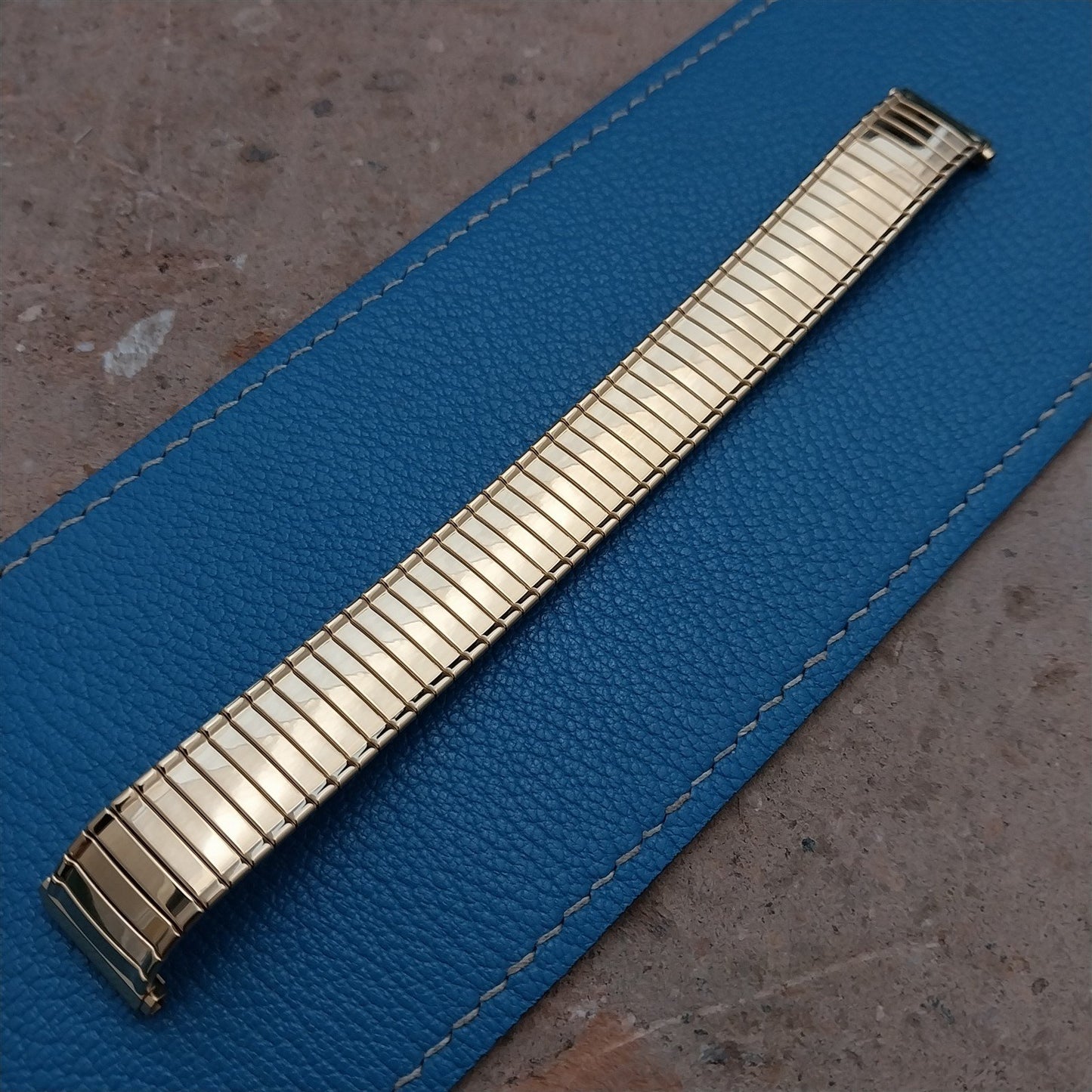 Vintage 14mm 15mm 16mm Ladies Speidel Gold Tone Unused Watch Band