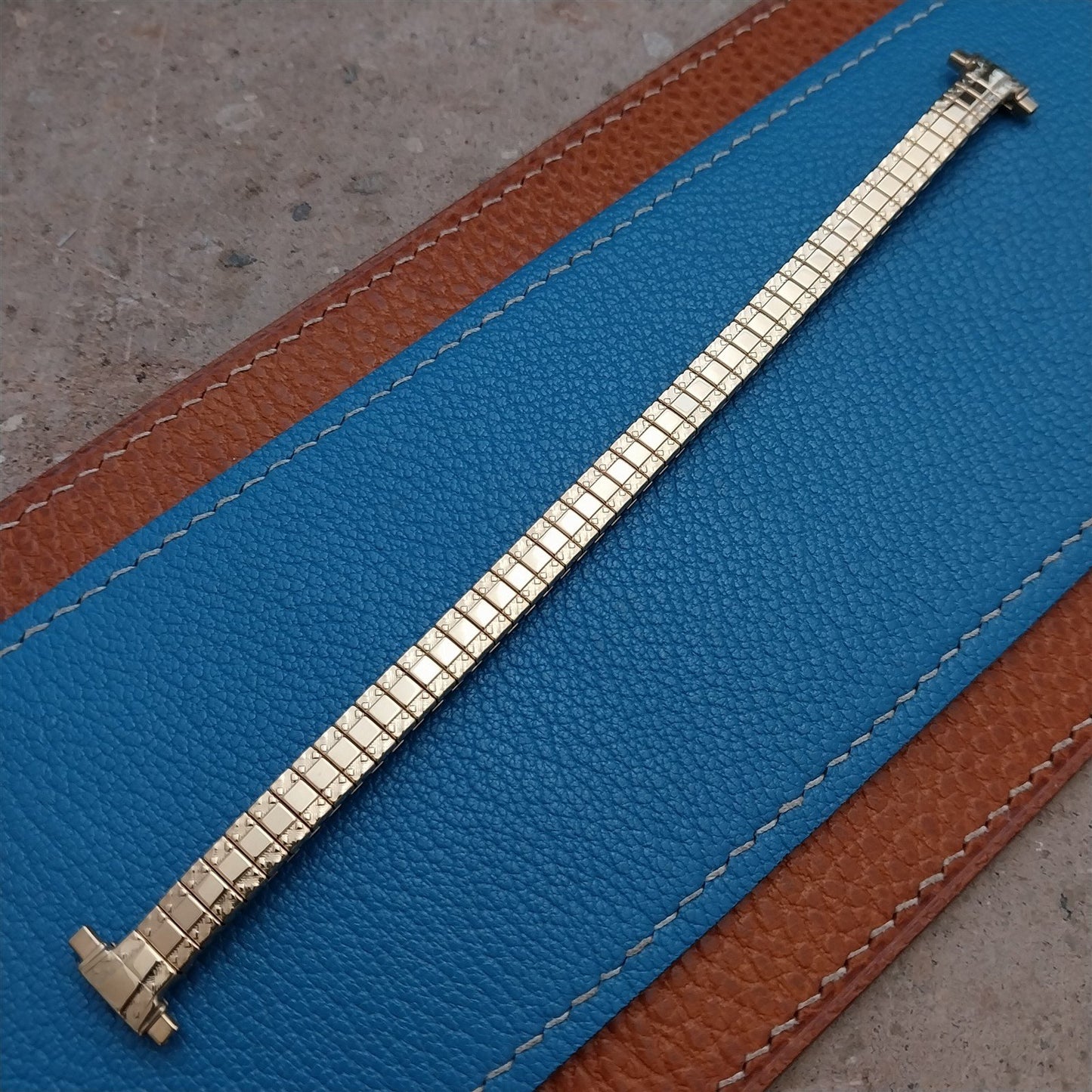 Vintage 11mm 12mm 14mm Ladies Speidel Gold Tone Unused Watch Band