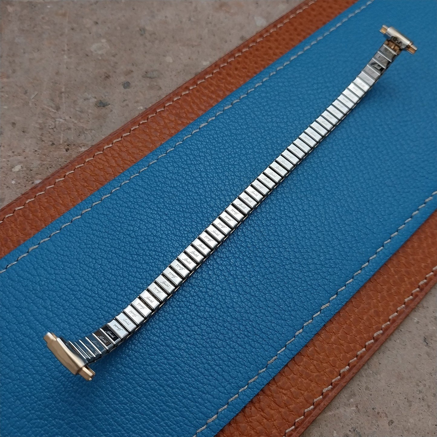 Vintage 11mm 12mm 14mm Ladies Speidel Gold Tone Unused Watch Band