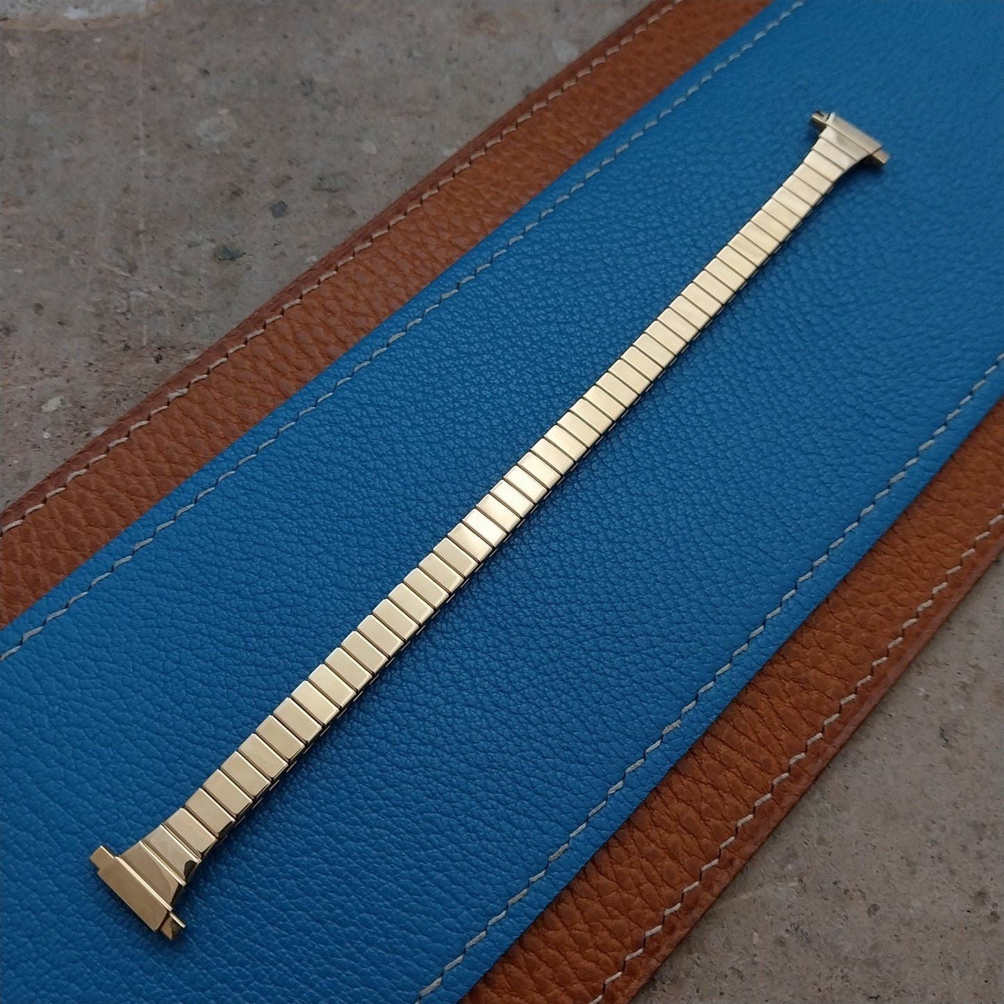 Vintage 11mm 12mm 14mm Ladies Speidel Gold Tone Unused Watch Band