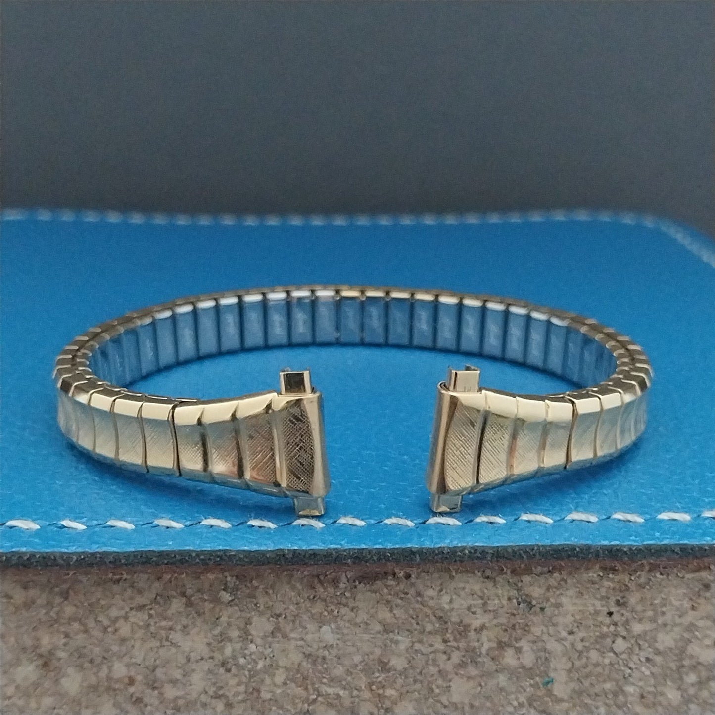 Vintage 10mm 12mm 13mm Ladies Speidel Gold Tone Unused Watch Band