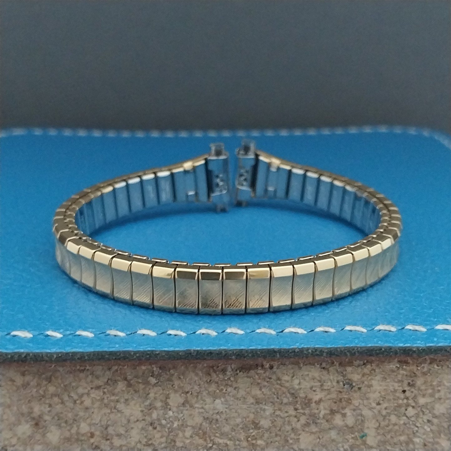 Vintage 10mm 12mm 13mm Ladies Speidel Gold Tone Unused Watch Band