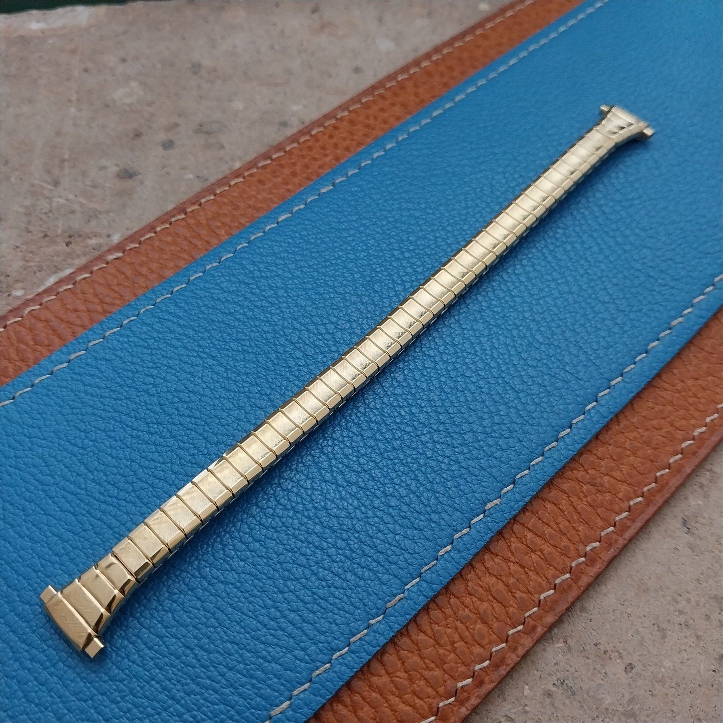 Vintage 10mm 12mm 13mm Ladies Speidel Gold Tone Unused Watch Band
