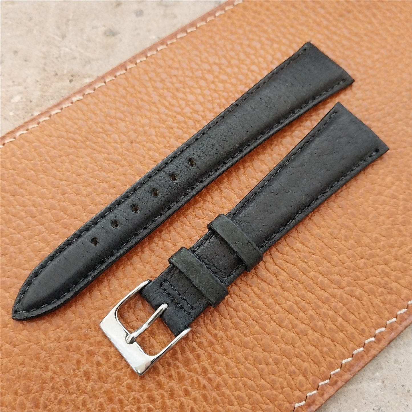 19mm Hadley Roma USA Tapered Padded Pigskin 19/14 Unused Watch Strap