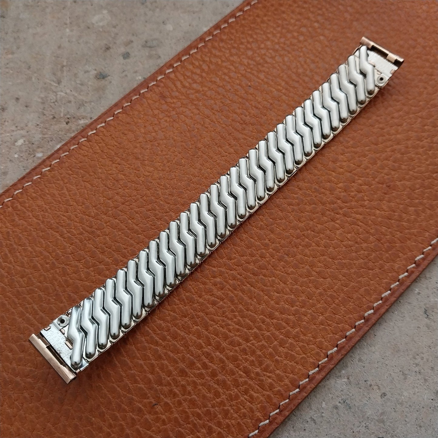 5/8" 1940s 10k Rose Gold Filled Classique Unused Vintage Watch Band