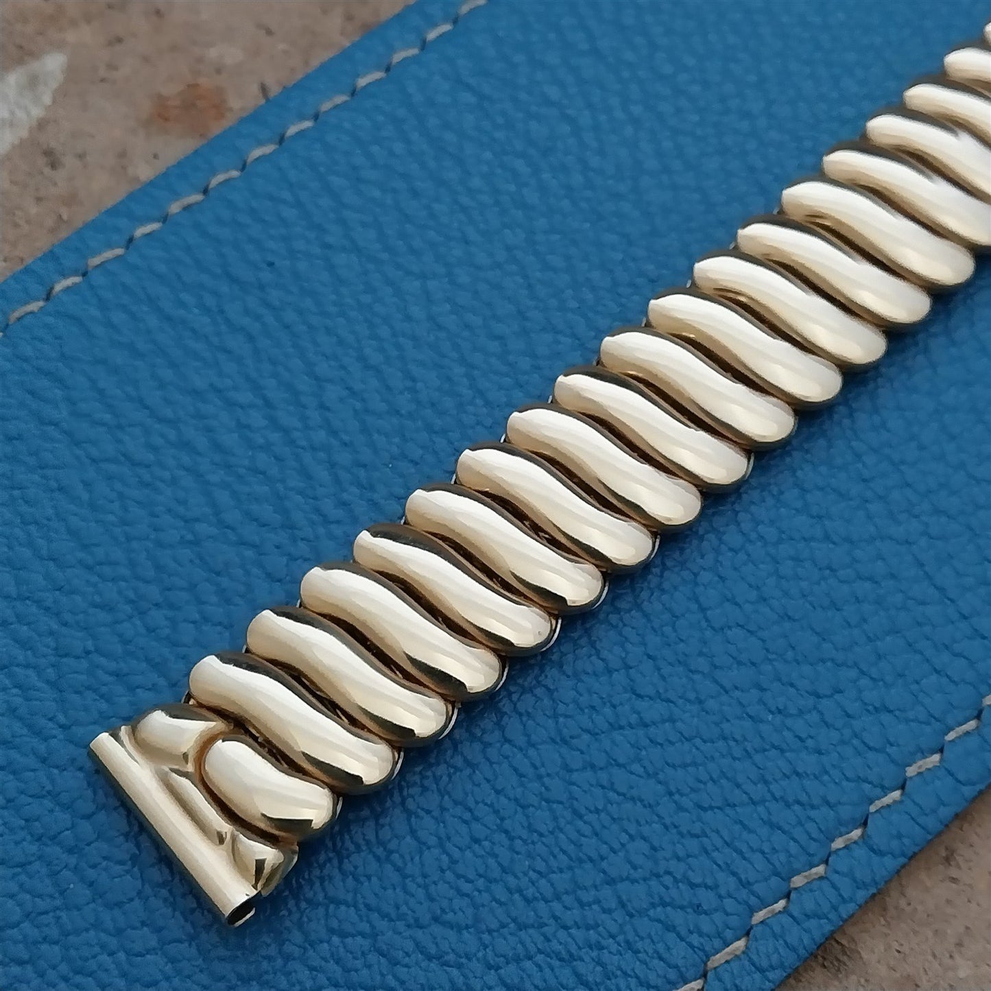 Vintage 5/8" Bristol Short Gold-Filled Classic Stretch Unused 1940s Watch Band