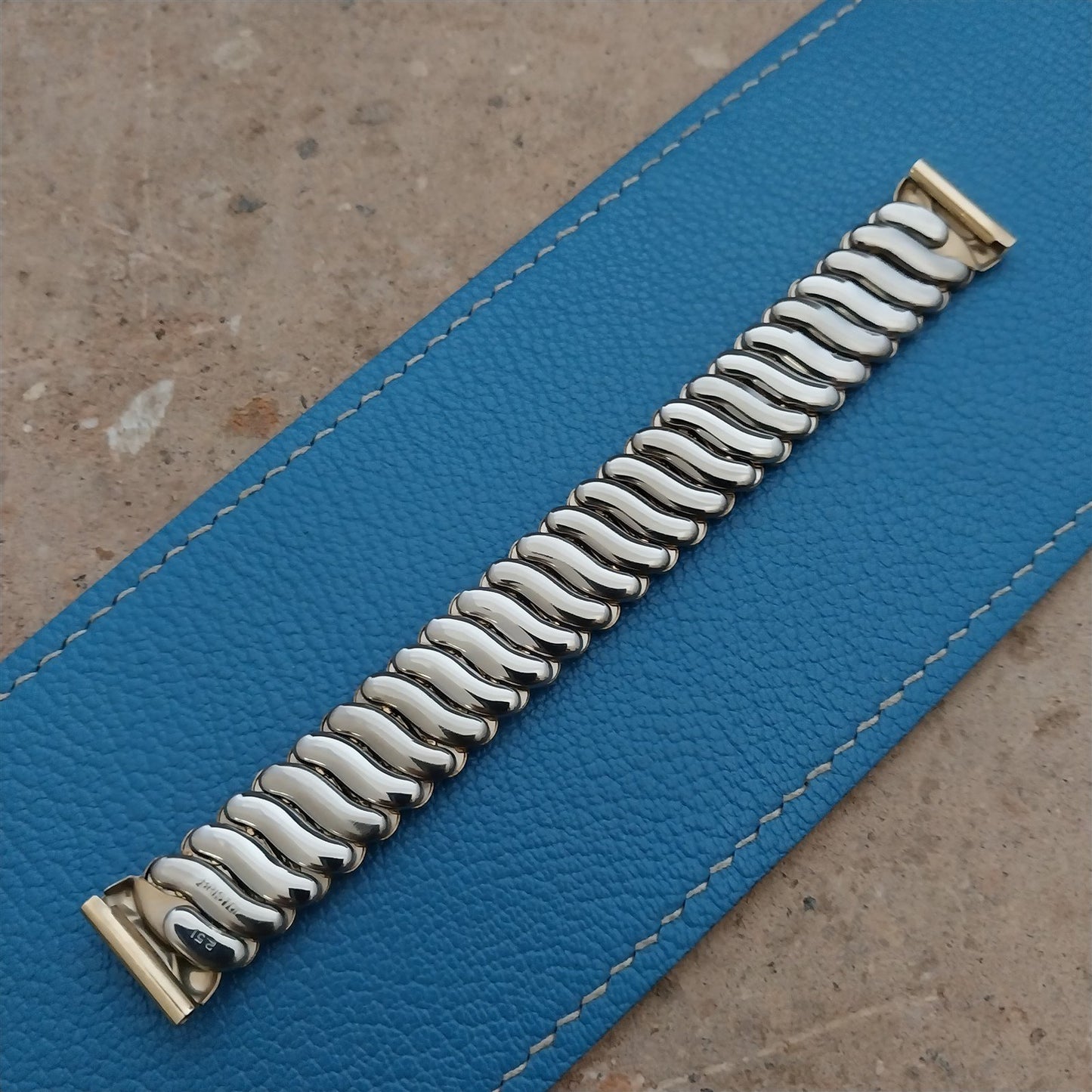 Vintage 5/8" Bristol Short Gold-Filled Classic Stretch Unused 1940s Watch Band