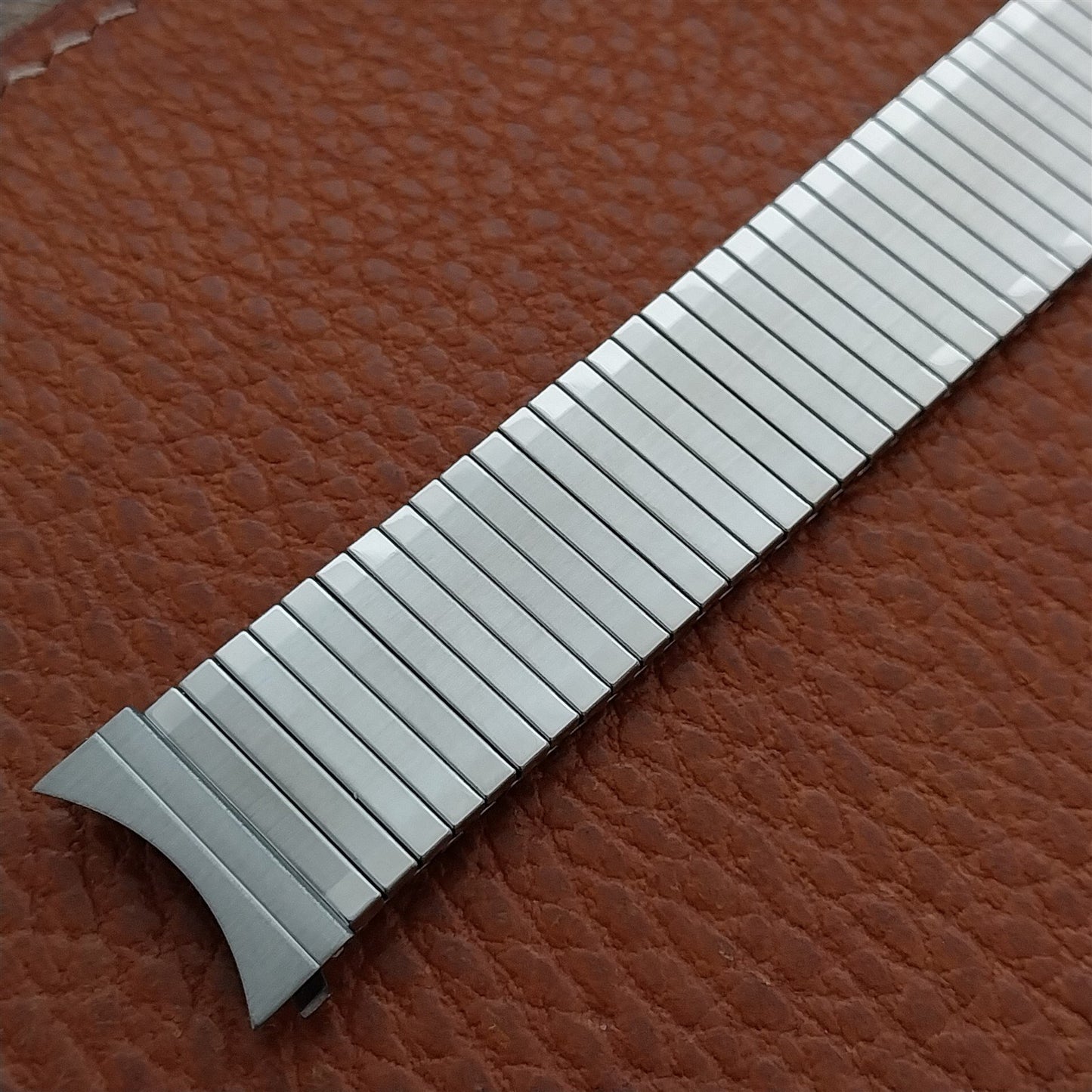 18mm Hadley Roma Stainless Steel Stretch Expansion NOS Watch Band