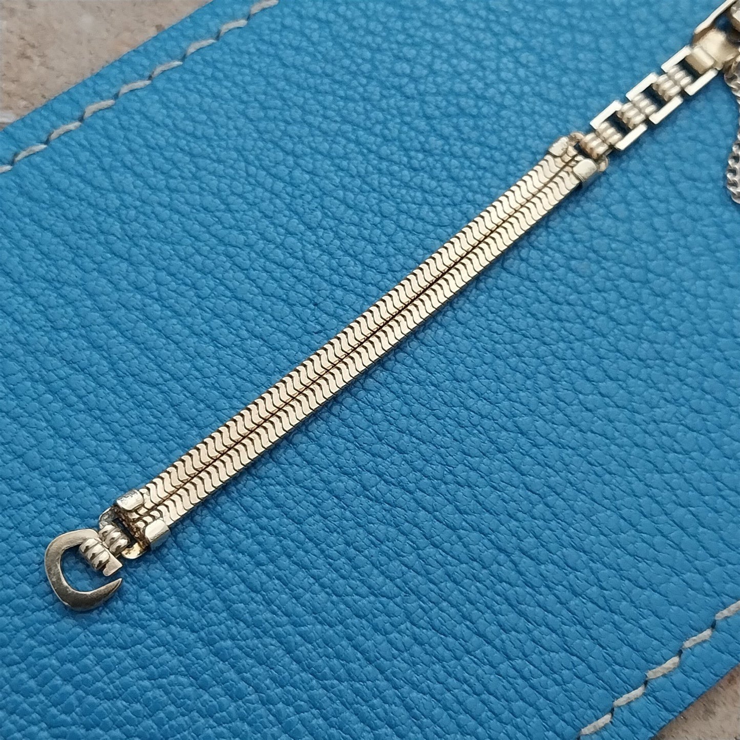 Vintage Kreisler Long Gold-Fill Unused Classic 1950s Ladies Cocktail Watch Band