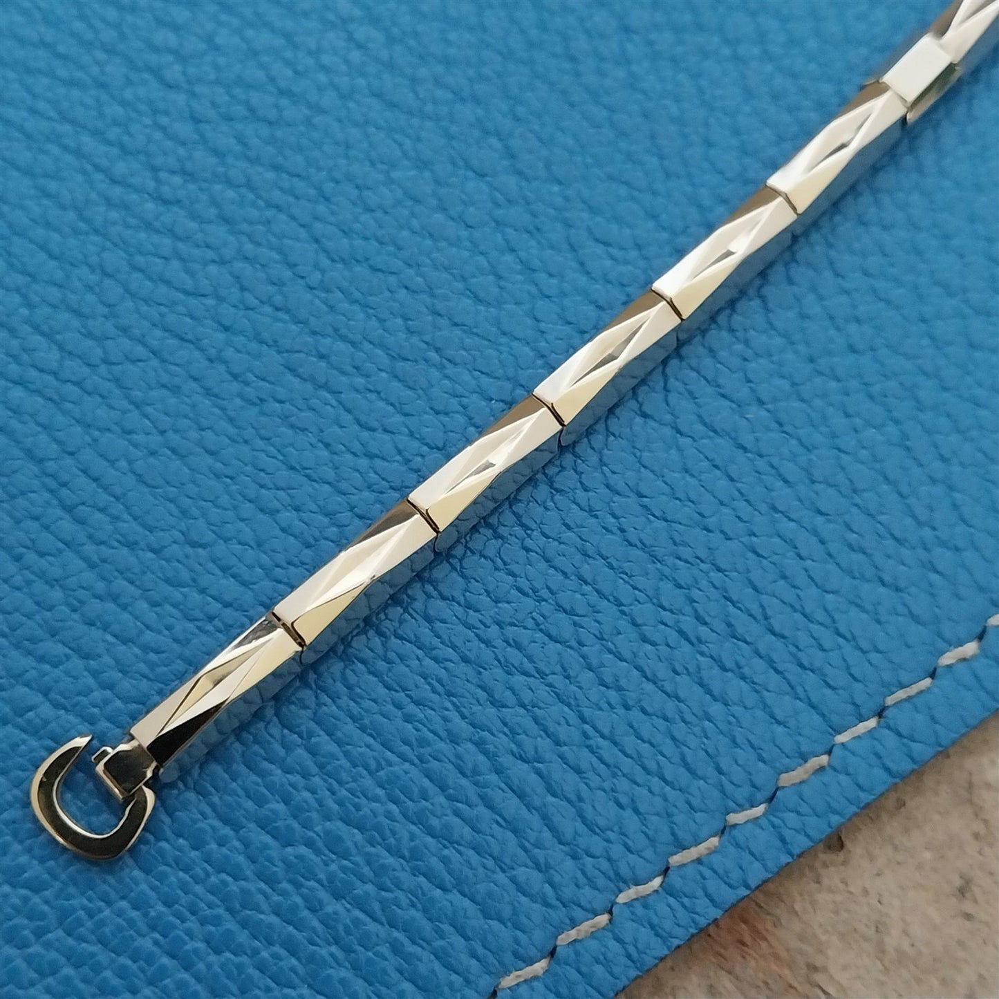 1950s Gold-Filled Ladies Kreisler Unused Vintage Cocktail Watch Band