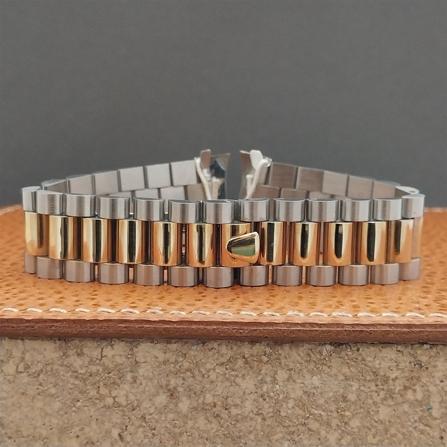 20mm Stainless & Gold-Tone President Link Hadley Roma Unused Watch Band