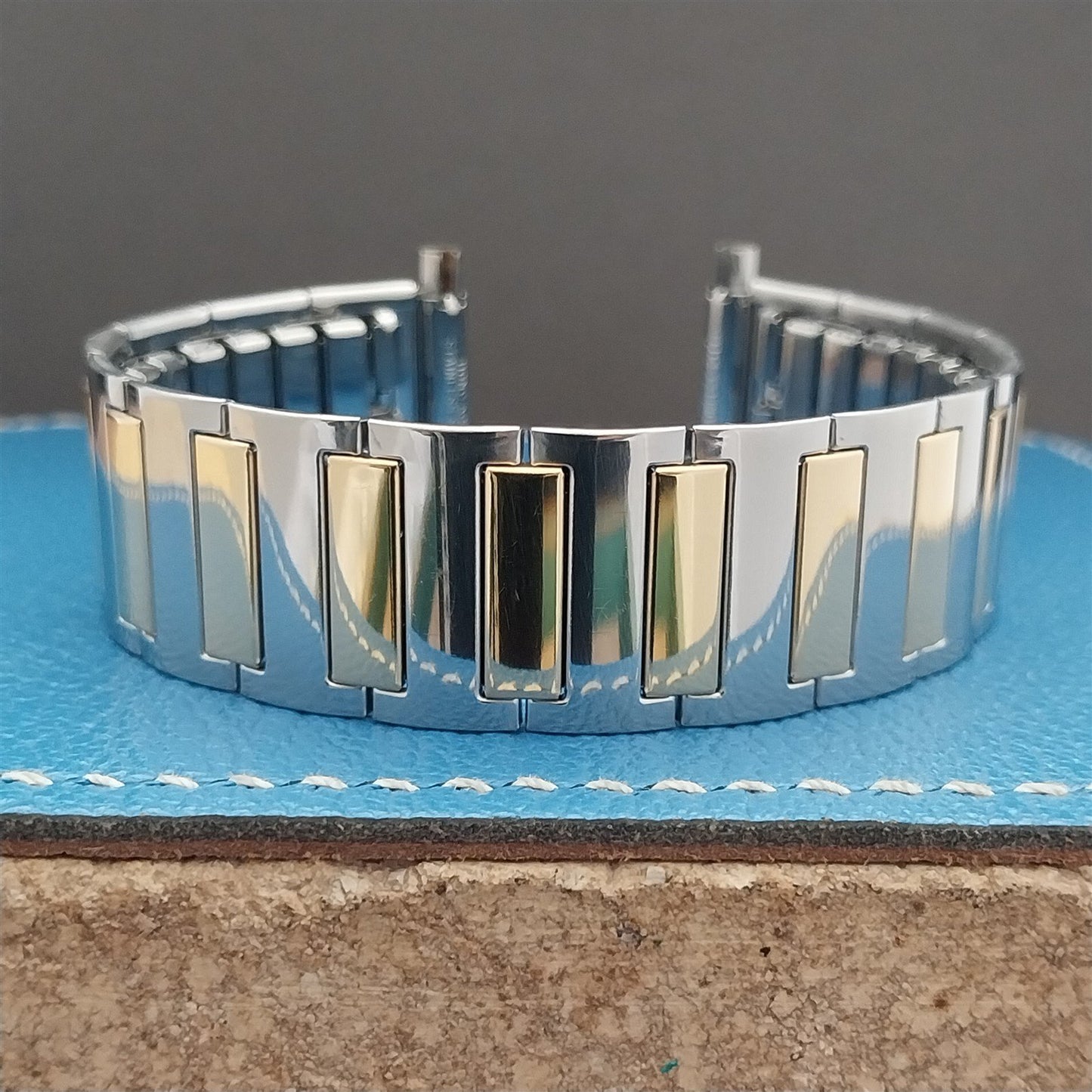 17mm 18mm 20mm Hadley Roma Stainless Steel & Gold-Tone Expansion Watch Band