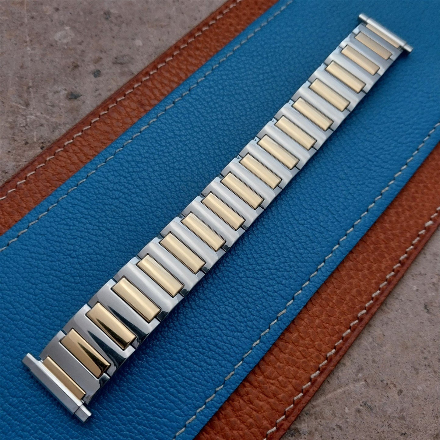 17mm 18mm 20mm Hadley Roma Stainless Steel & Gold-Tone Expansion Watch Band