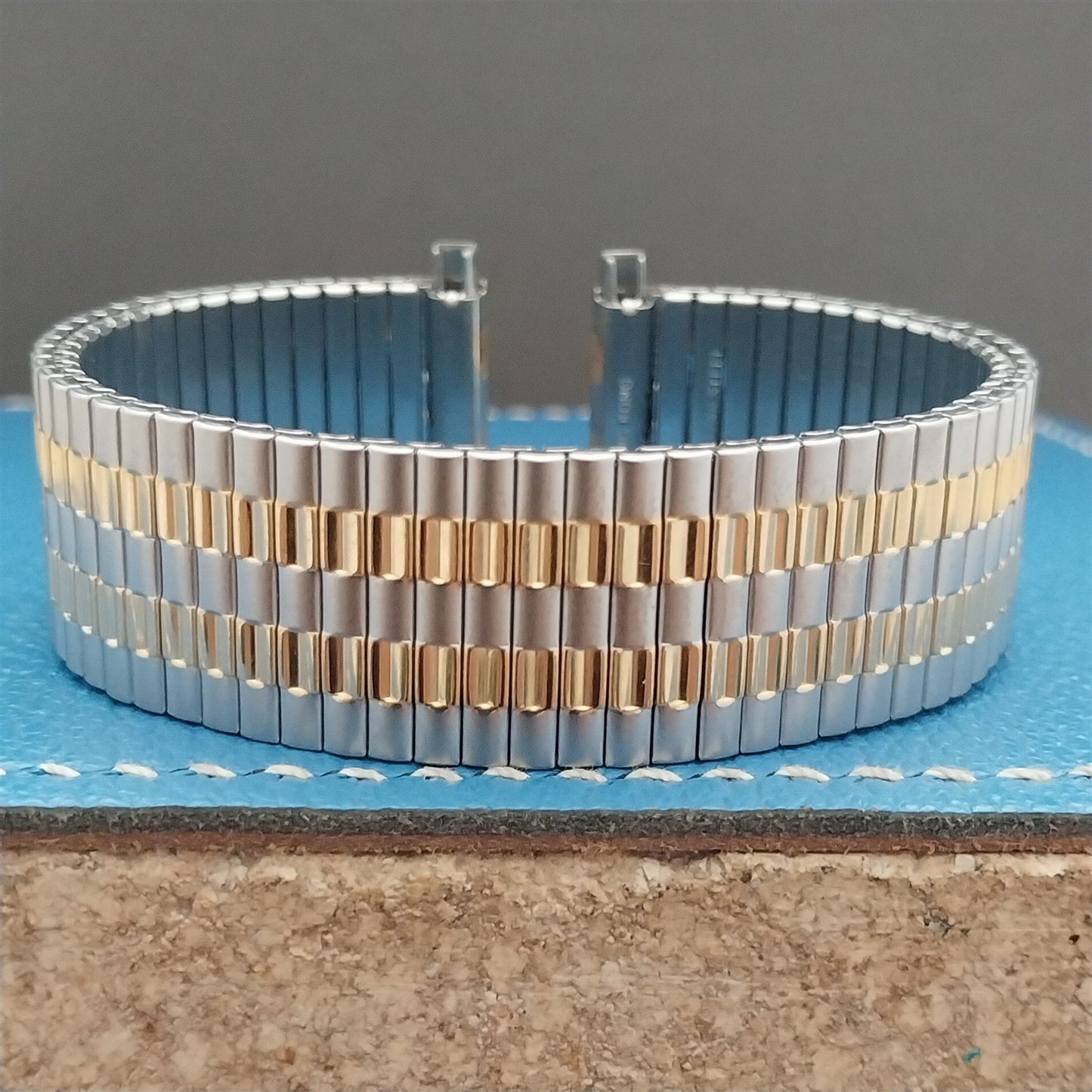 17mm 18mm 20mm Hadley Roma Stainless Steel & Gold-Tone Expansion Watch Band