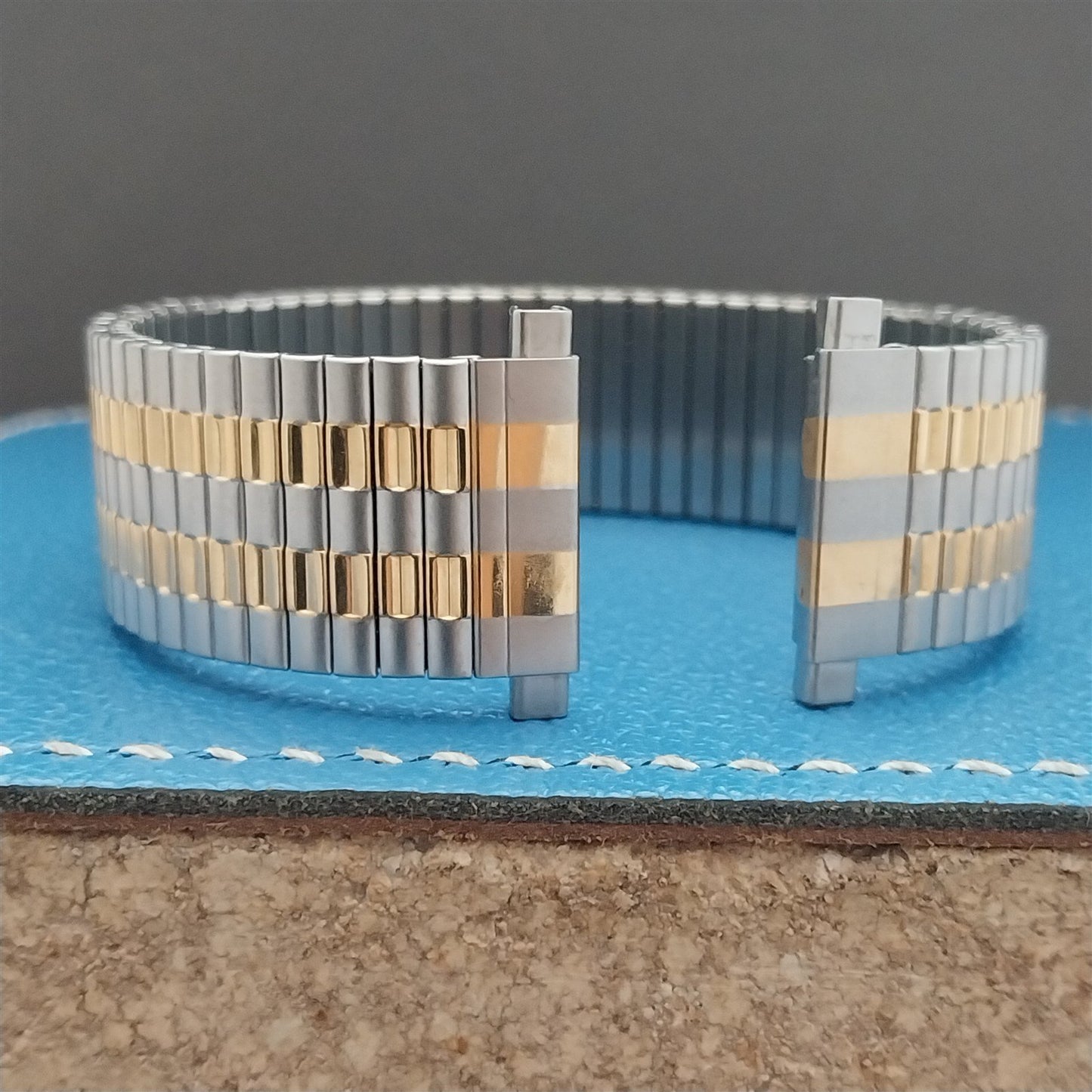 17mm 18mm 20mm Hadley Roma Stainless Steel & Gold-Tone Expansion Watch Band