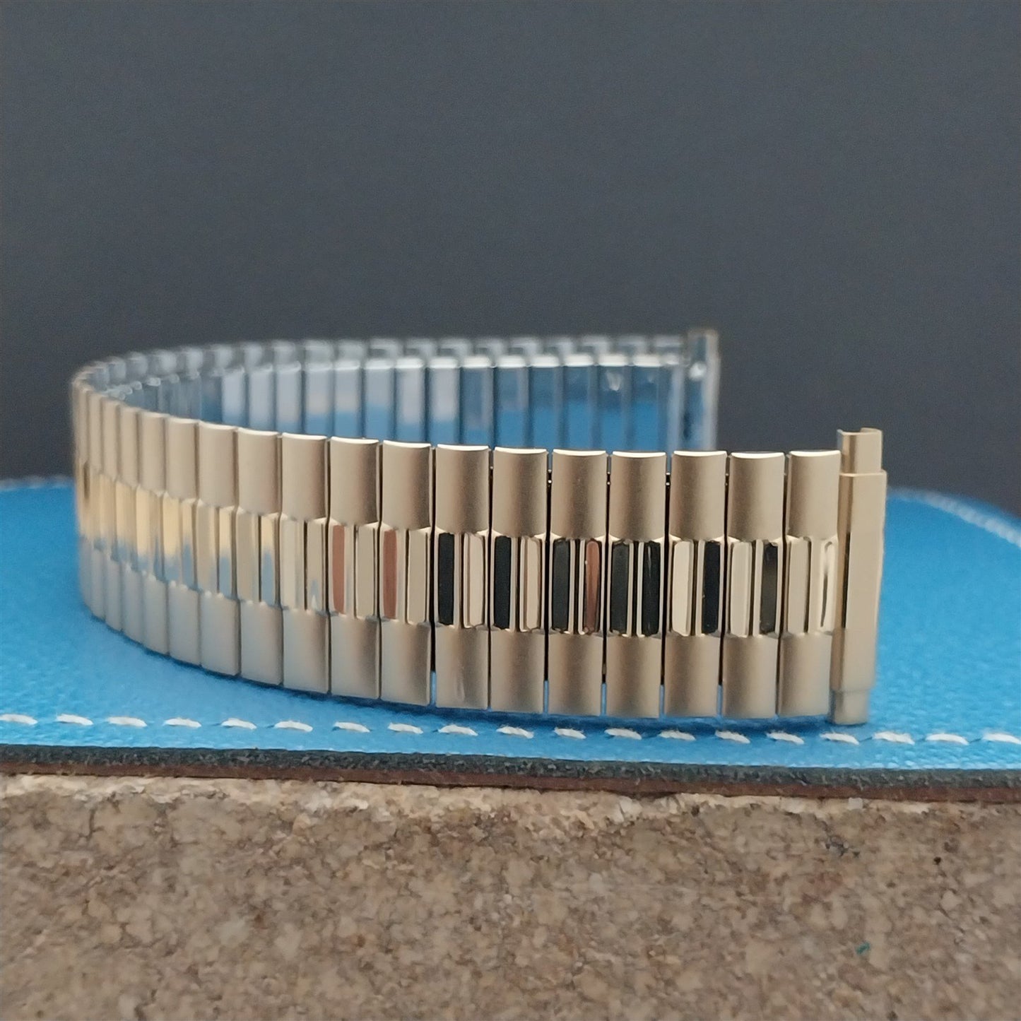 16mm 18mm 20mm Kreisler Gold-Tone Expansion Unused Vintage Watch Band