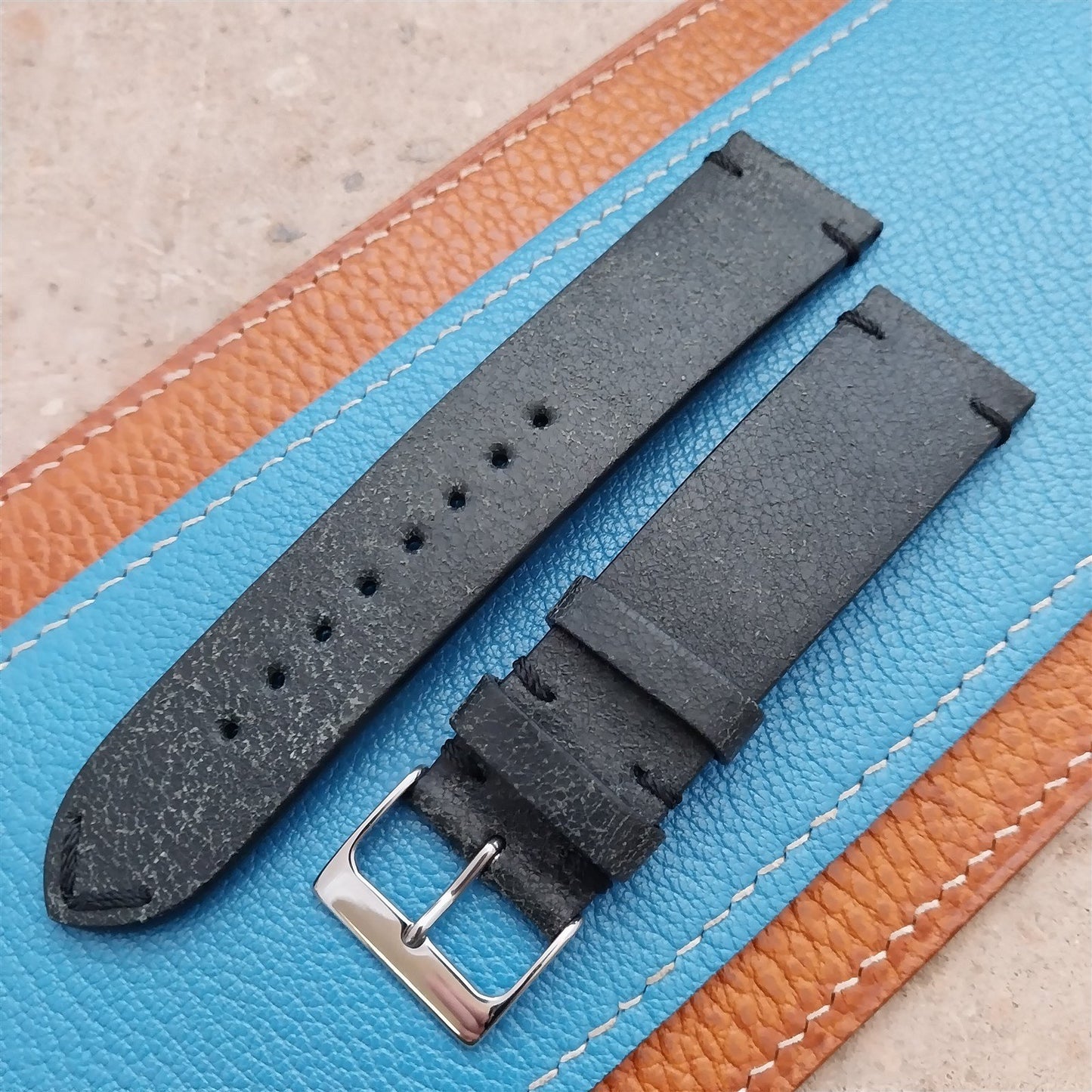 22mm Fleurus France Black Crust Leather Vintage Style Watch Strap