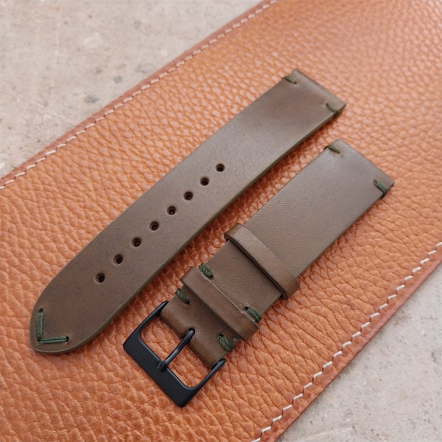 22mm Fleurus France Green Leather 2-Stitch Vintage Style Watch Strap