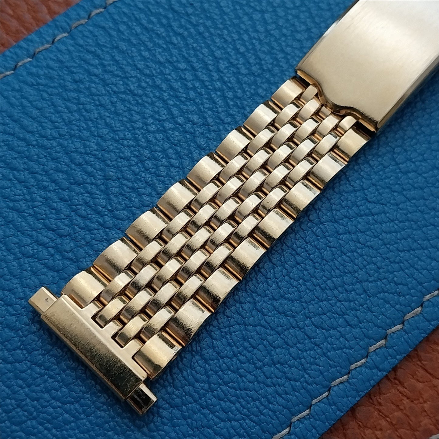 17mm 18mm 19mm 20mm Gold-Tone Beads of Rice 1970s Vintage Watch Band