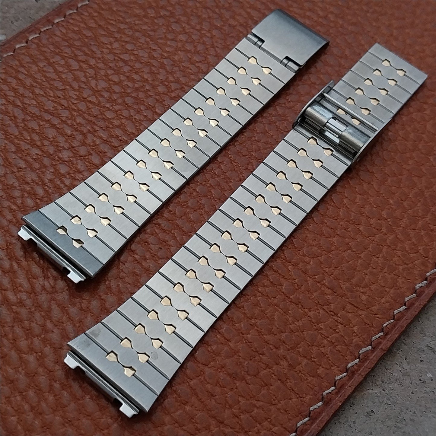 17mm Special Fit Flared Stainless & Gold-Tone nos Vintage Watch Band