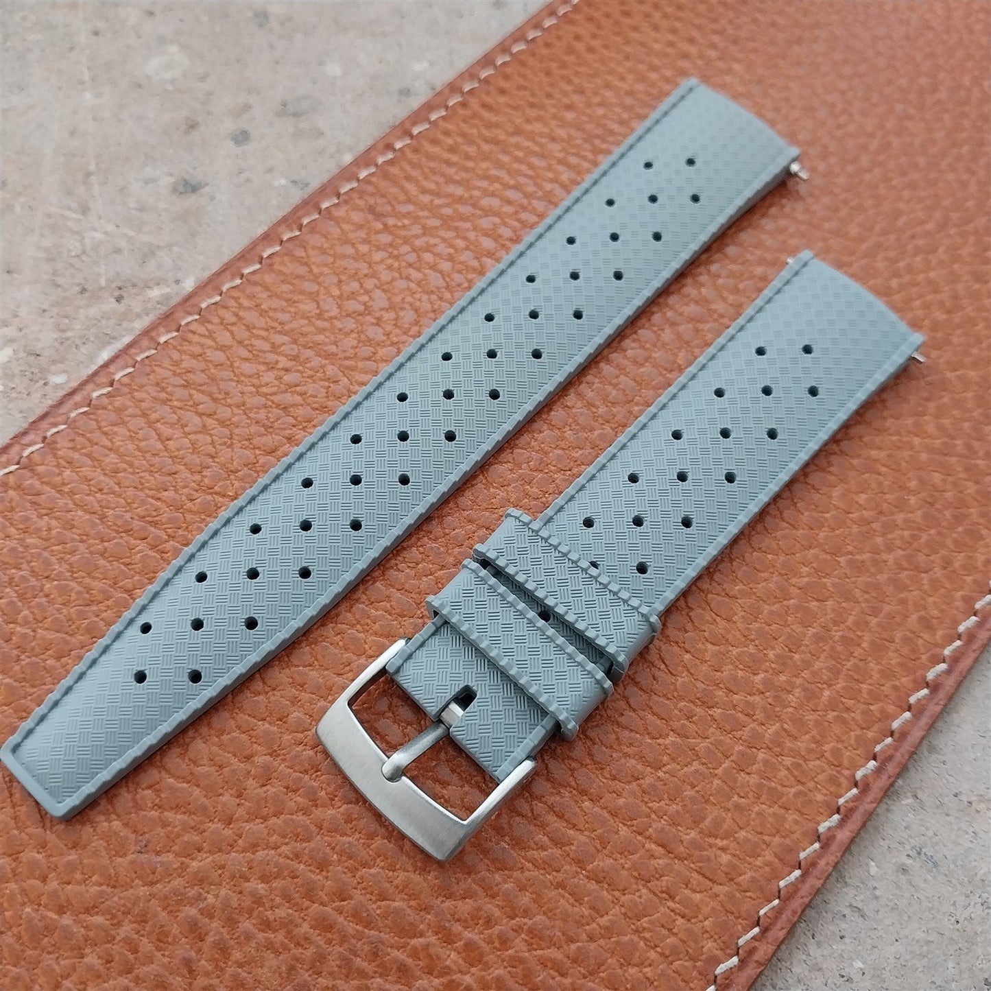 20mm FKM Tropical Gray Tapered Divers Watch Strap & Quick Release Spring Bars