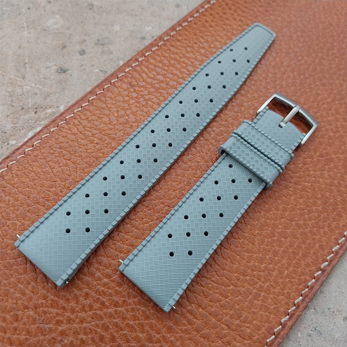 20mm FKM Tropical Gray Tapered Divers Watch Strap & Quick Release Spring Bars