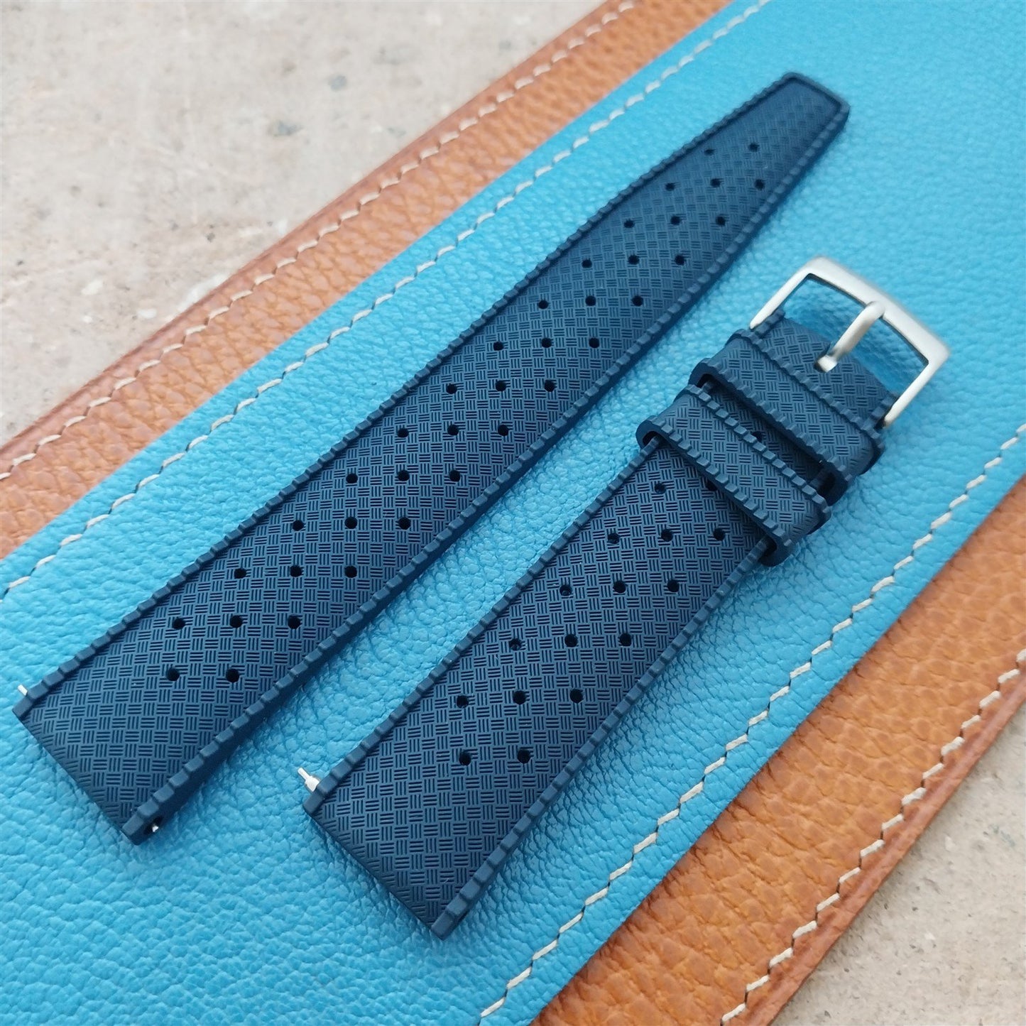 19mm FKM Rubber Blue Classic Divers Watch Strap