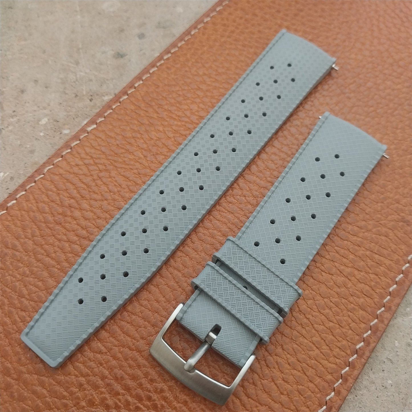 22mm FKM Tropical Gray Tapered Divers Watch Strap