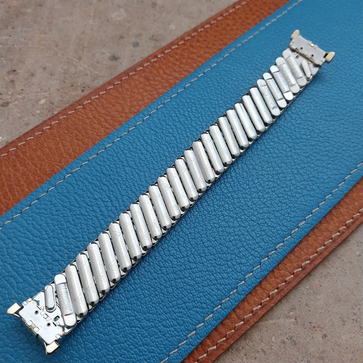 17mm 18mm 19mm Gold-Filled JB Champion Unused 1960s Vintage Watch Band