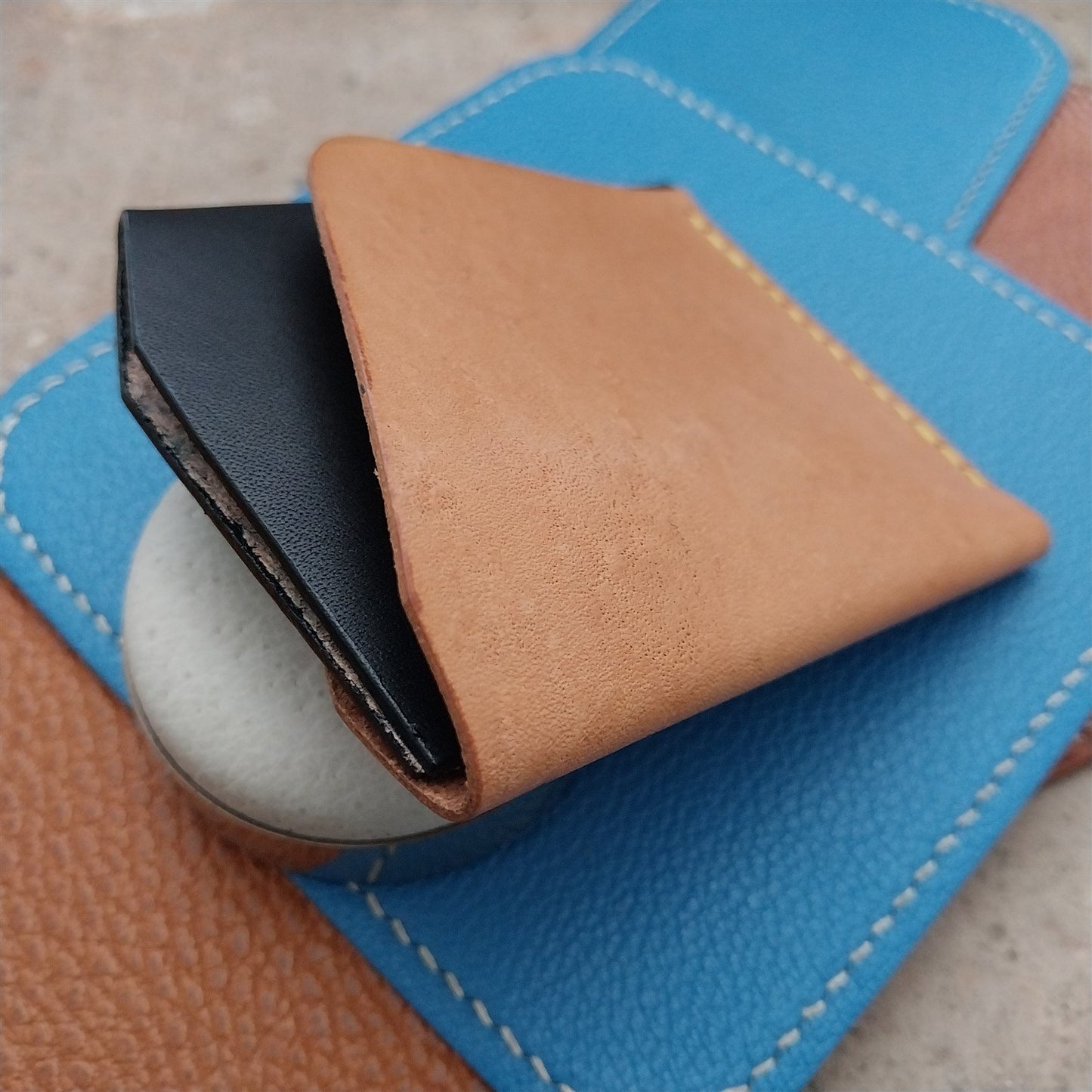 Minimal Bridle & Saddle Leather Card Wallet Handmade in New Mexico