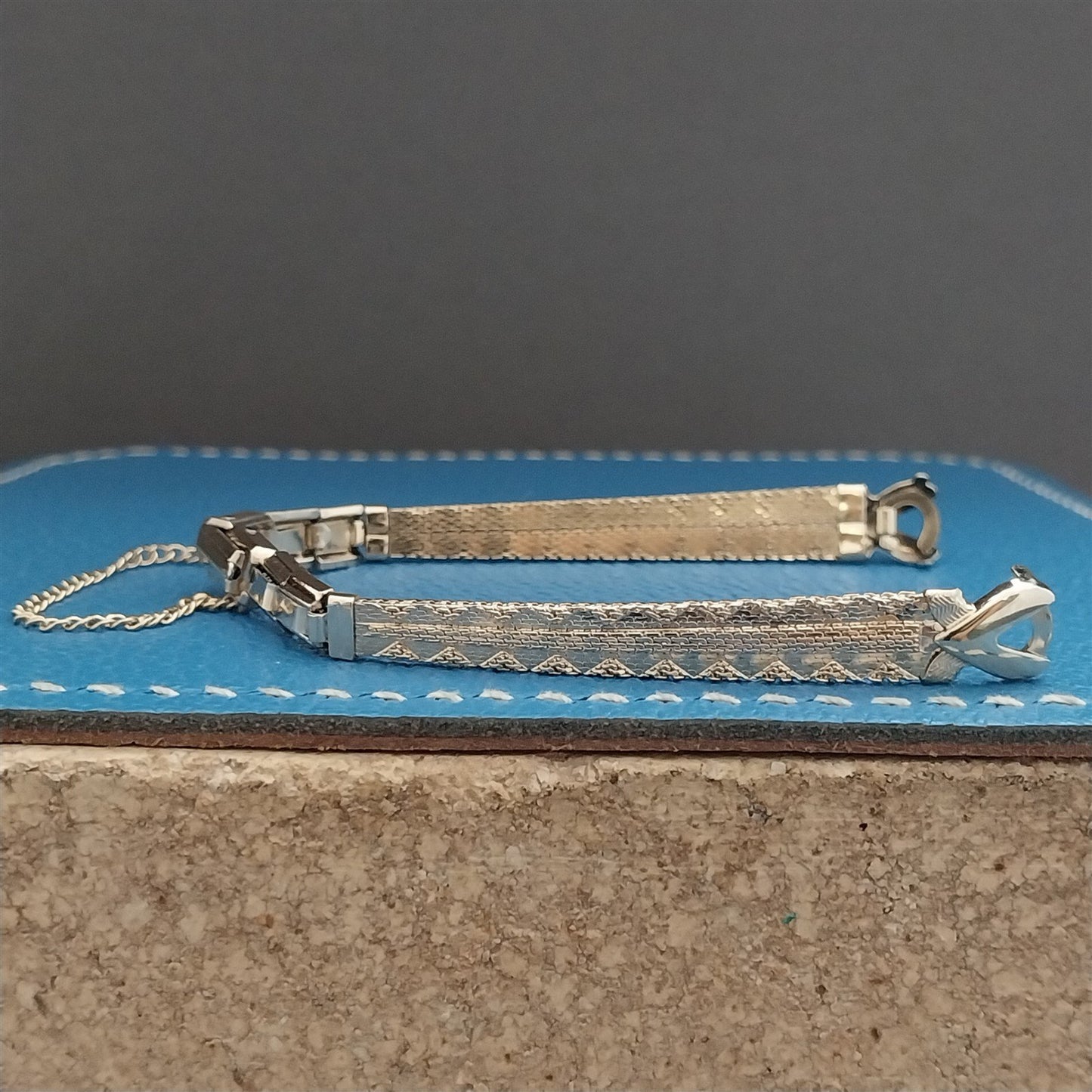 Vintage Kreisler Gold-Filled Ladies Mesh Unused 1960s Cocktail Watch Band
