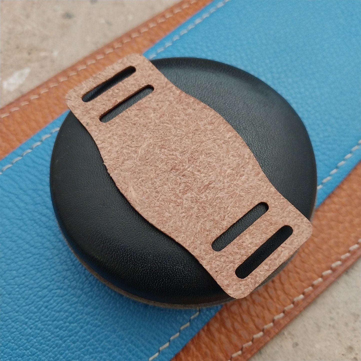 16mm Vintage Style Brown Bridle Leather Bund Pad