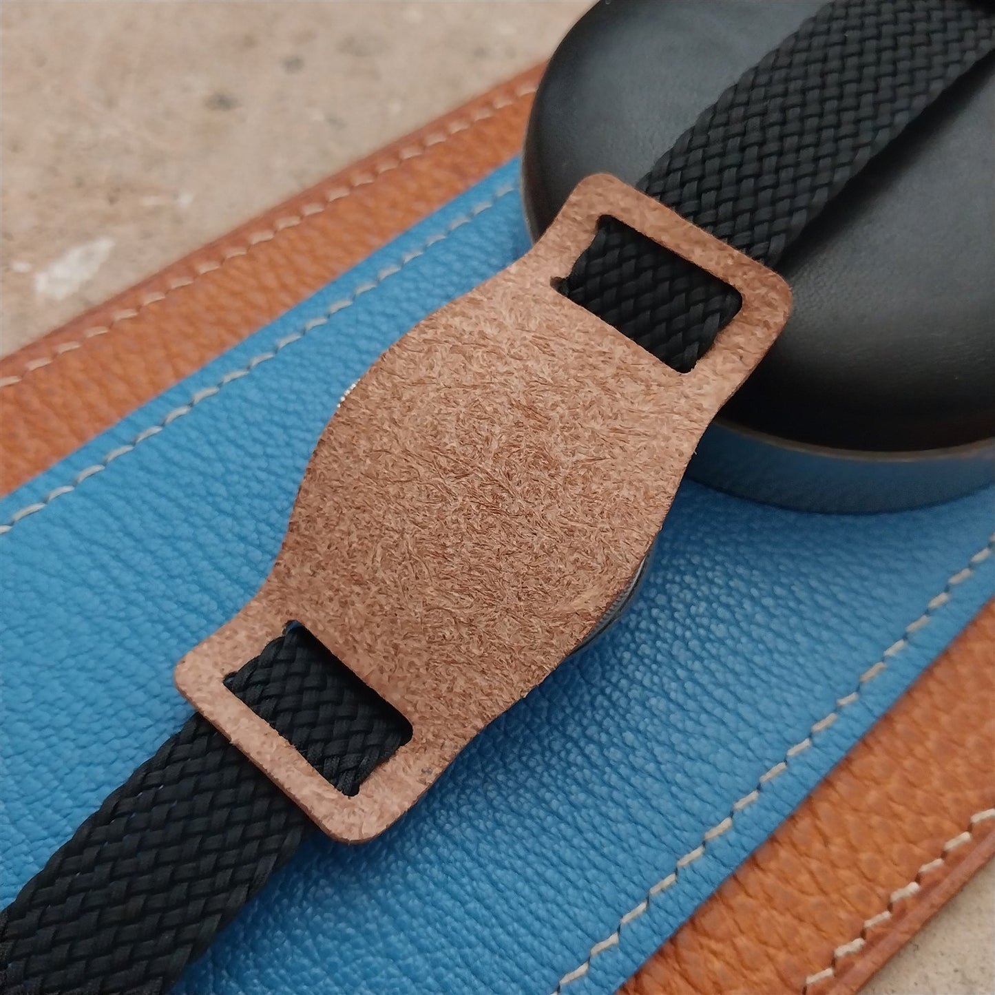 16mm Vintage Style Brown Bridle Leather Bund Pad