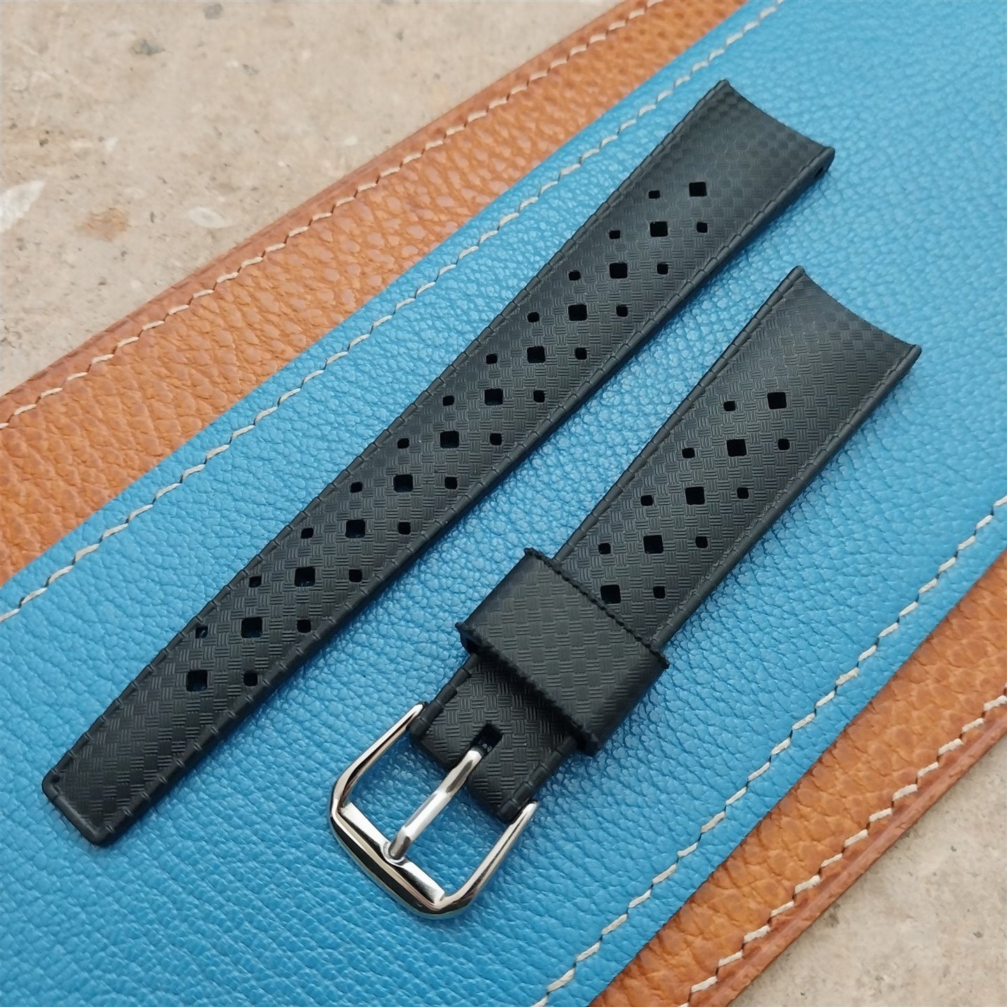 19mm Curved End Rubber Black Tropical Vintage Style Dive Watch Strap