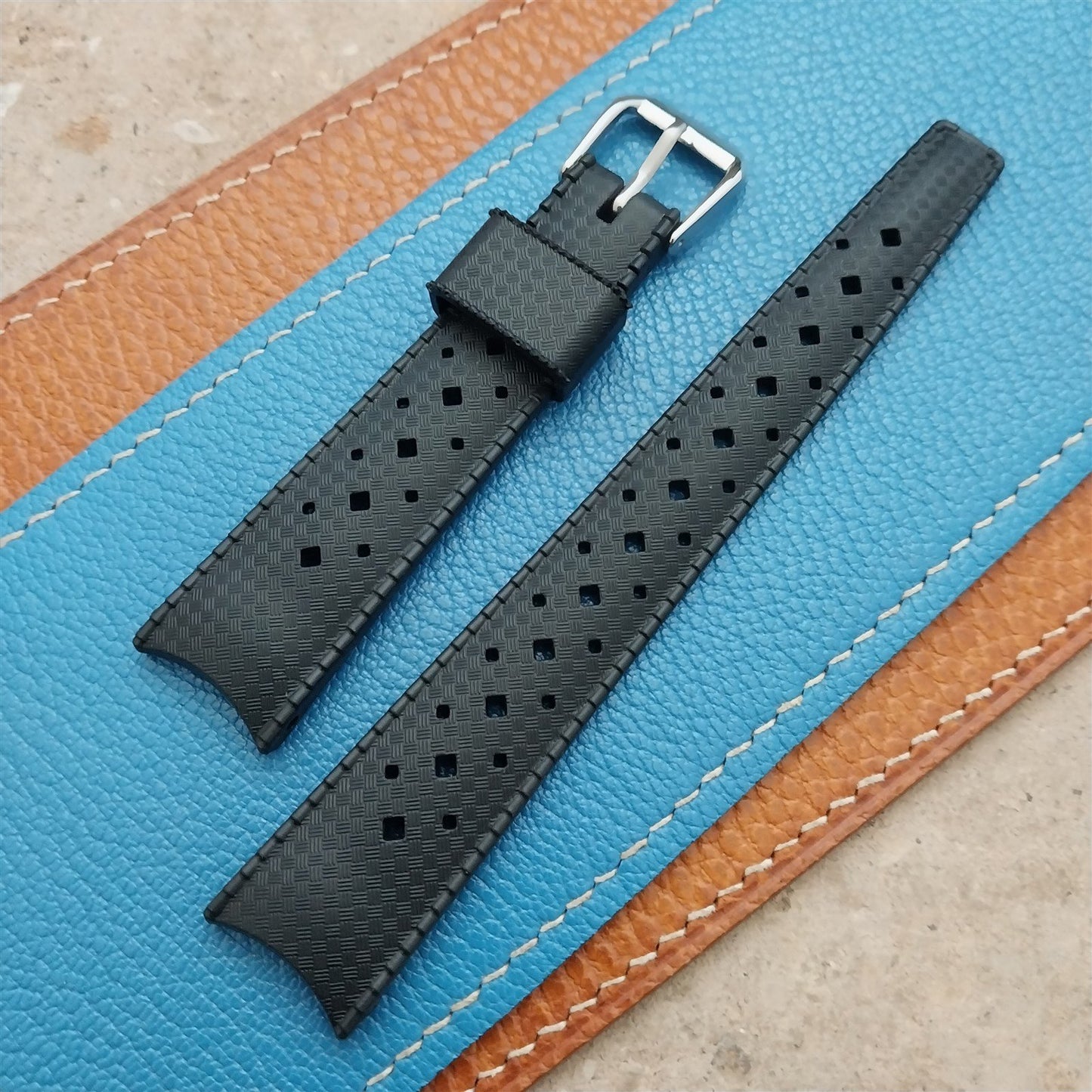 19mm Curved End Rubber Black Tropical Vintage Style Dive Watch Strap