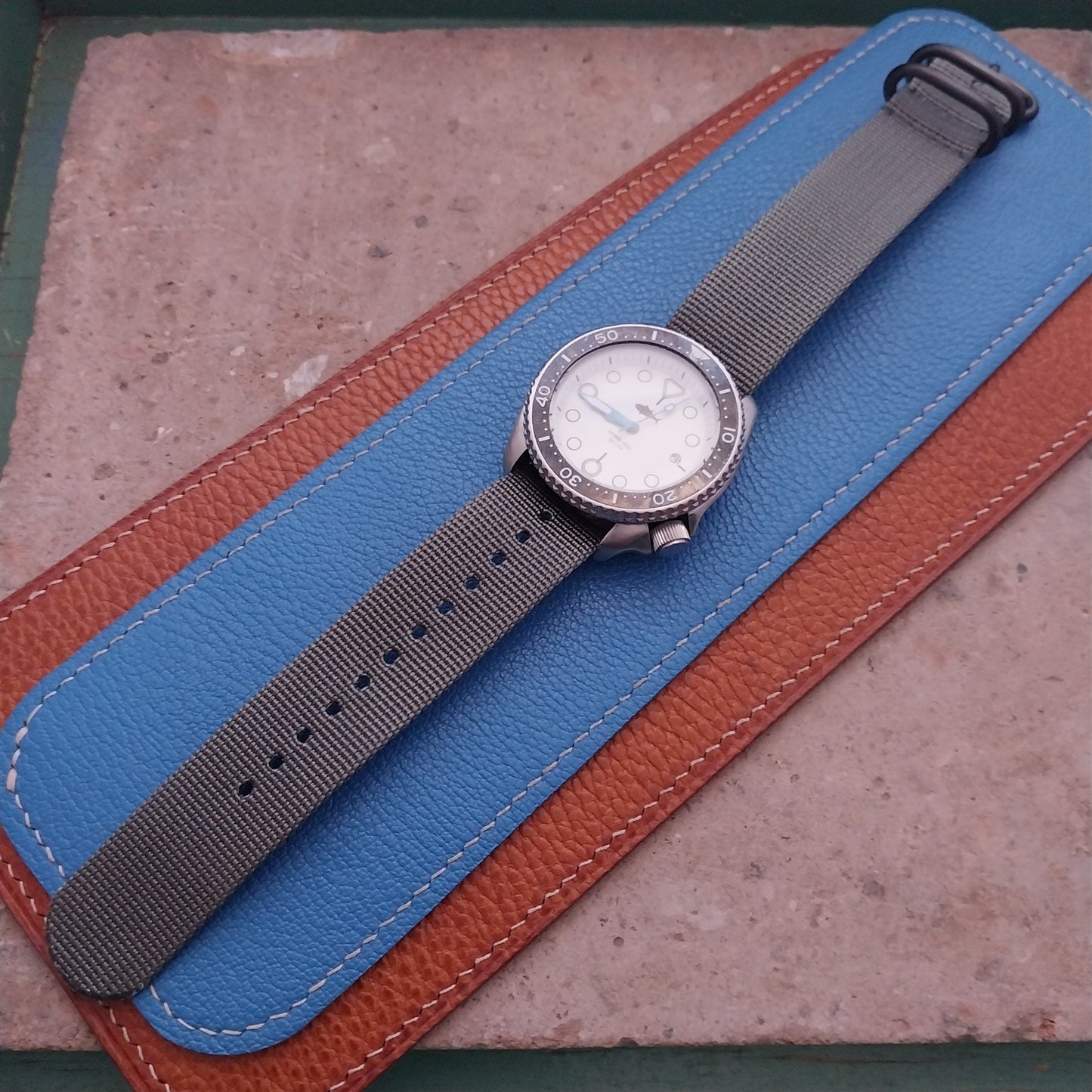 22mm ACU Gray Maratac Zulu Watch Strap & Black Hardware