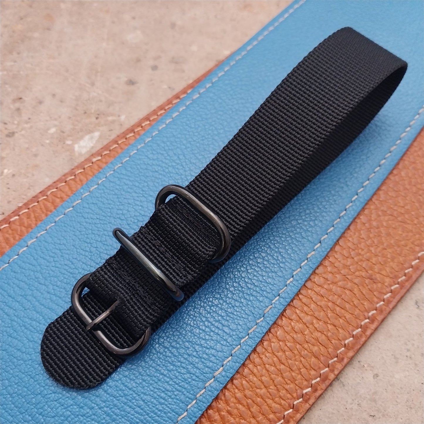 20mm Black Maratac Zulu Watch Strap & Black Stainless Hardware