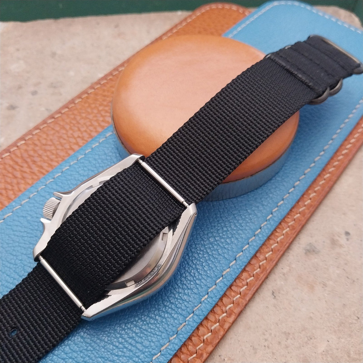 20mm Black Maratac Zulu Watch Strap & Black Stainless Hardware
