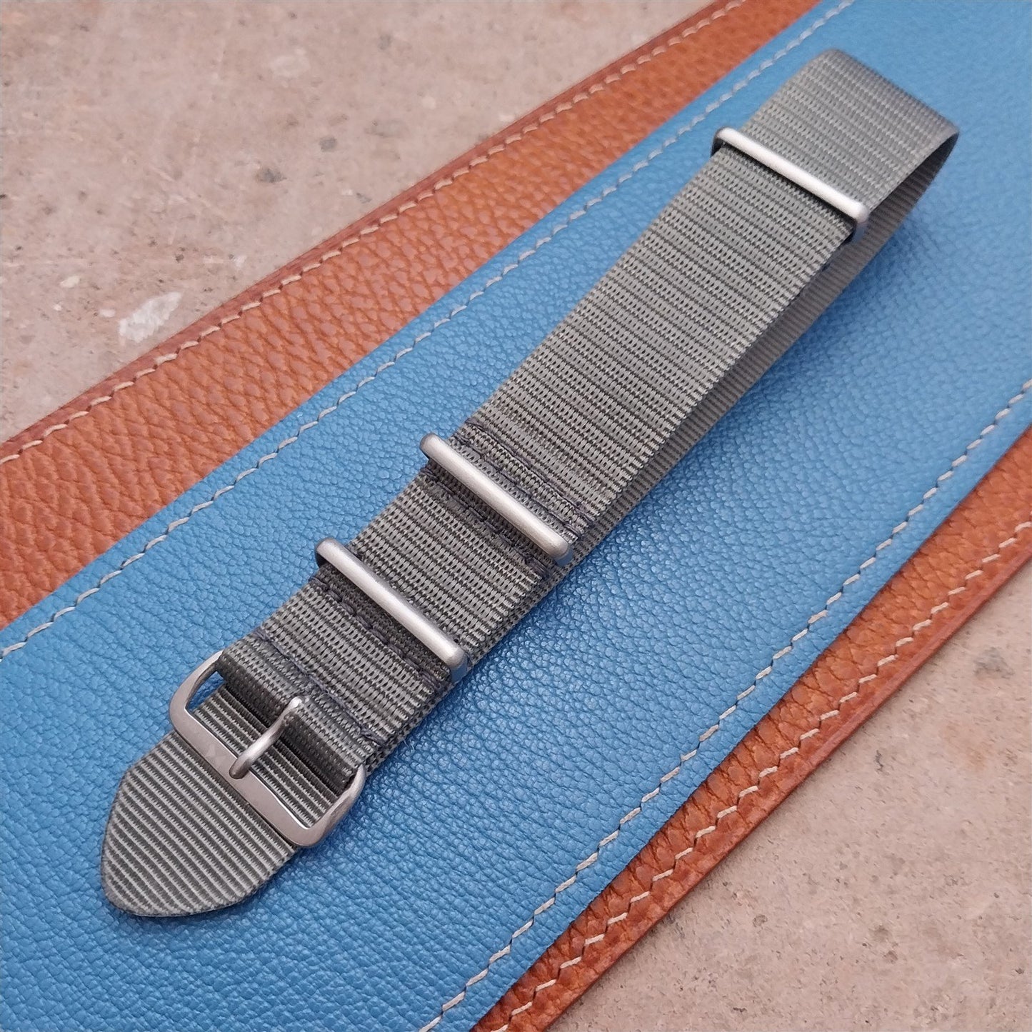 22mm Gray Maratac MOD Watch Strap
