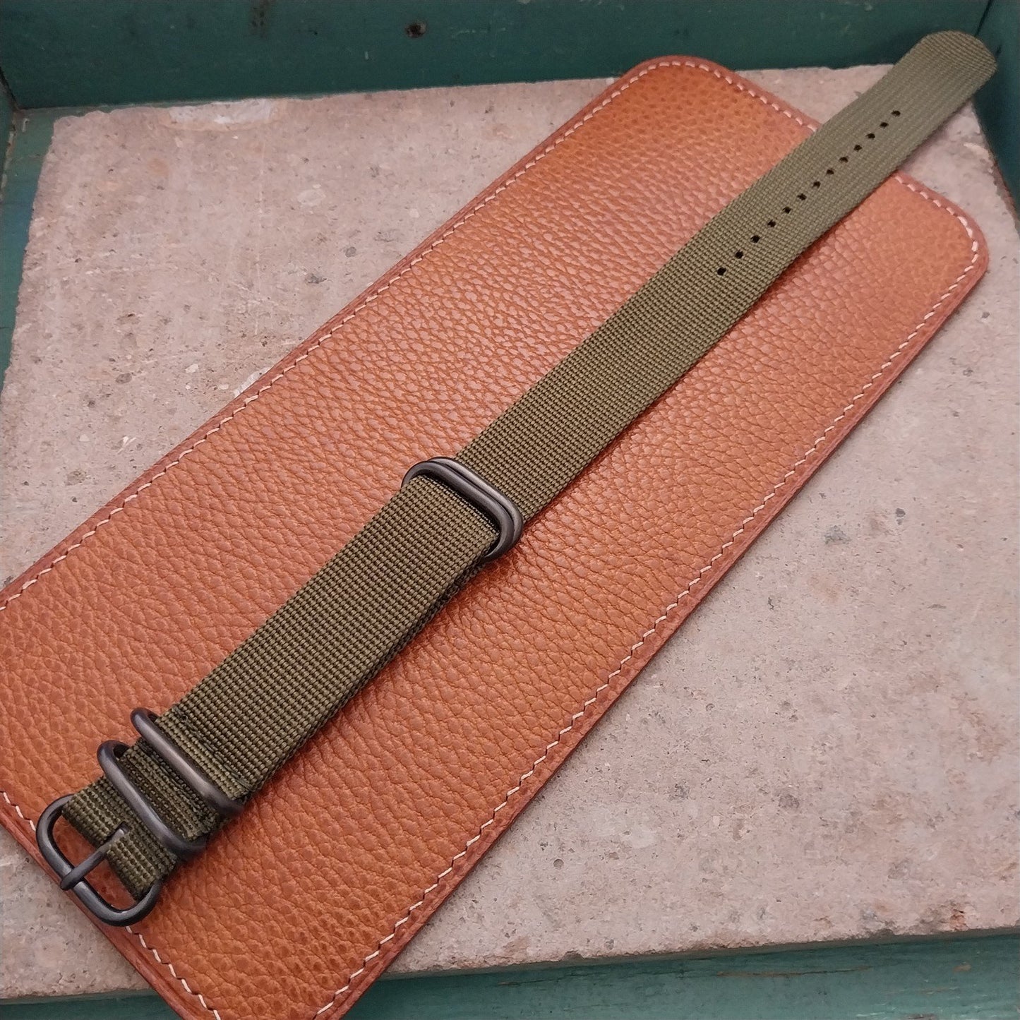 22mm OD Green Maratac 4 Ring Zulu Watch Strap & Black Buckle