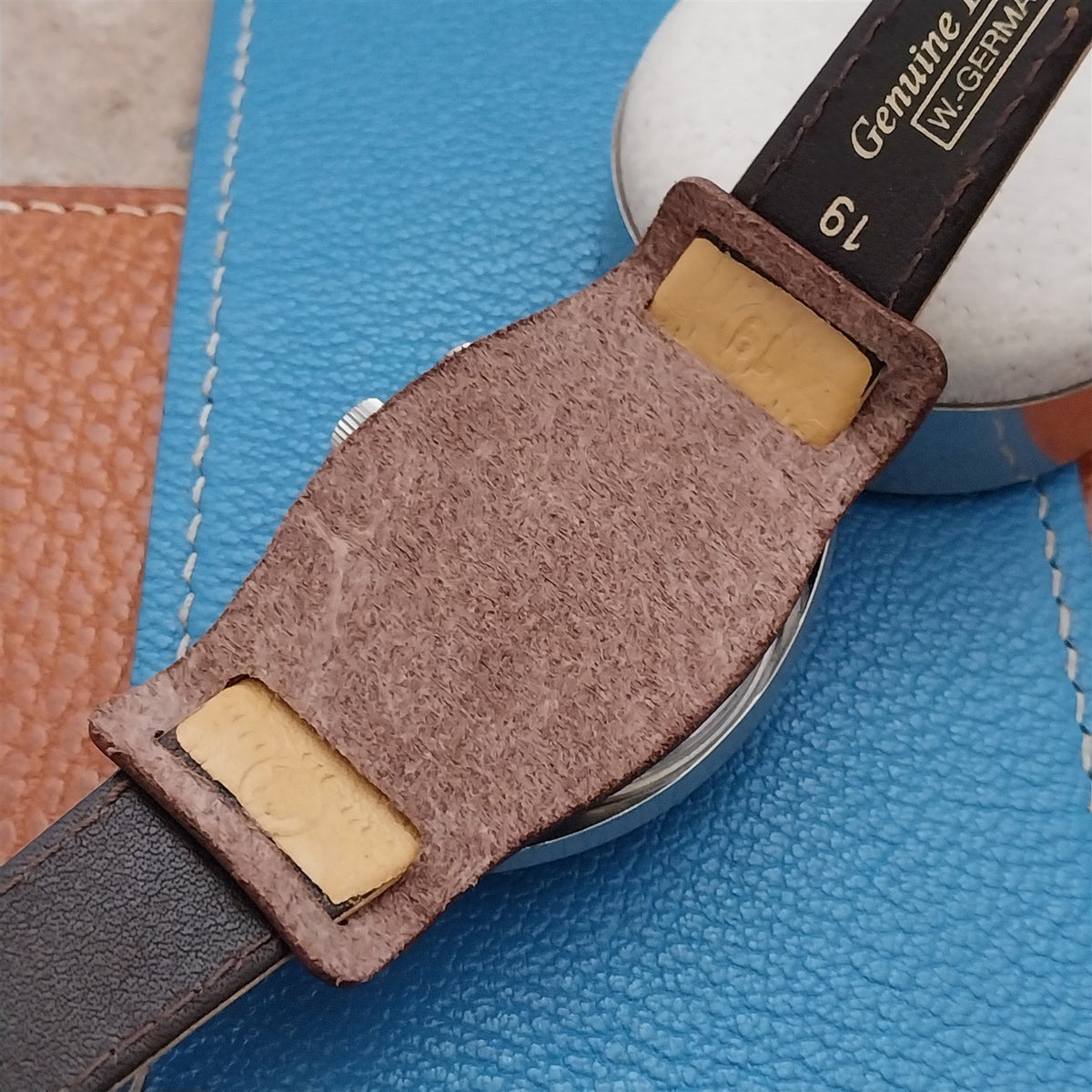17mm 18mm Vintage Style Brown Bridle Leather Bund Pad