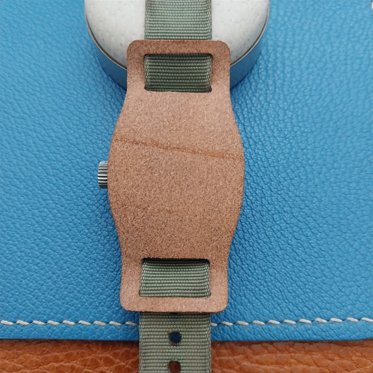 15mm 16mm Vintage Style Brown Saddle Leather Bund Pad