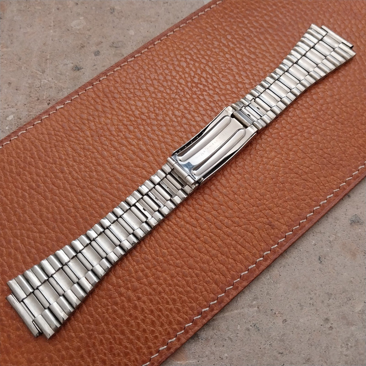 Vintage 18mm Stainless Steel NOS Unused Classic 1970s Watch Band