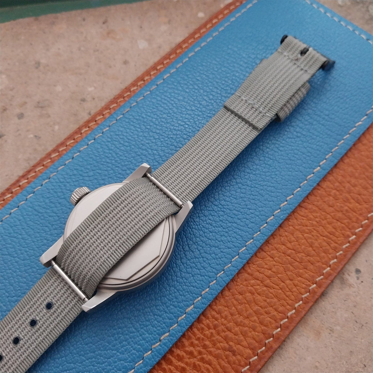 18mm RAF Gray Ribbed Nylon Single-Pass Field Watch Strap