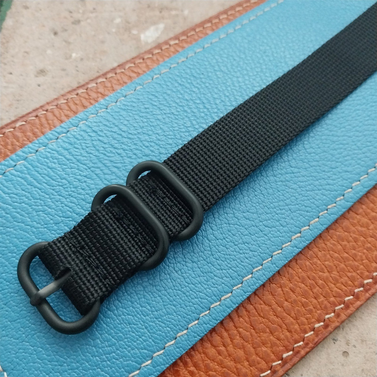 20mm Black Maratac Zulu Watch Strap & Black Stainless Hardware