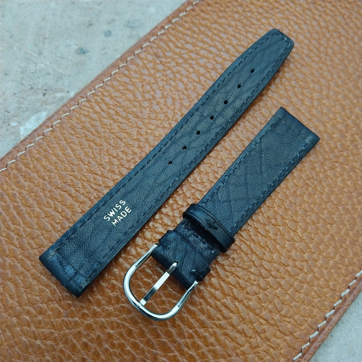16mm Swiss Black Tapered Leather Unused Vintage Watch Strap